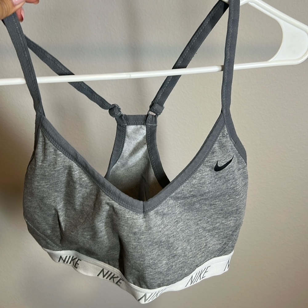 Nike sports bra L